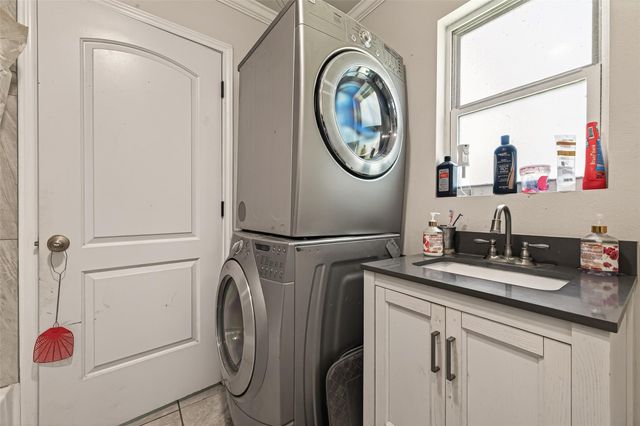 24414 Pine Canyon Drive, Spring, TX 77380