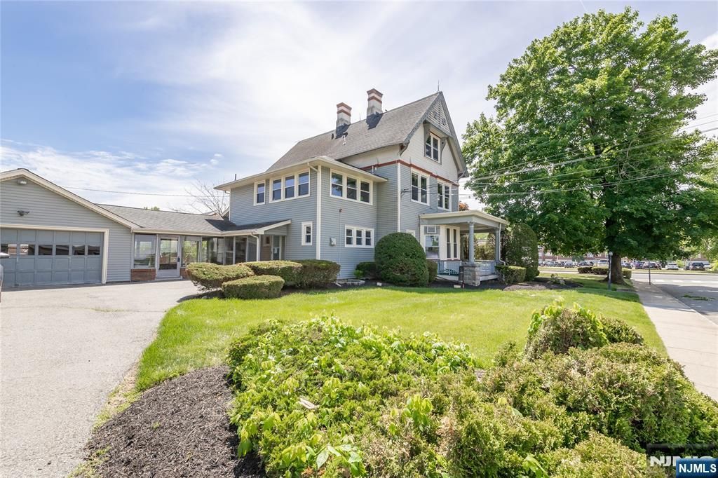 417 Blackwell Street, Dover Town, NJ 07801