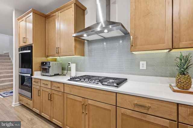 612 PLAINVIEW DR, Fredericksburg, VA 22405