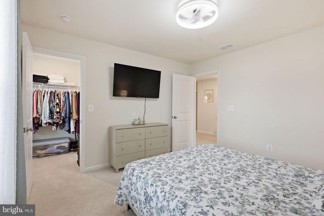 612 PLAINVIEW DR, Fredericksburg, VA 22405