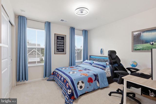 612 PLAINVIEW DR, Fredericksburg, VA 22405