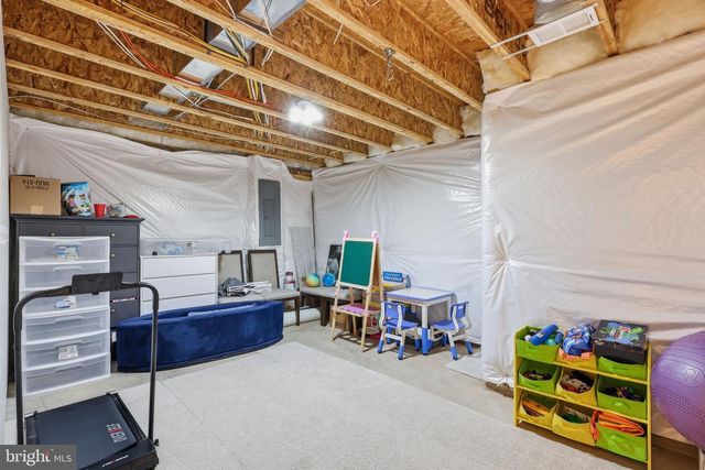 612 PLAINVIEW DR, Fredericksburg, VA 22405