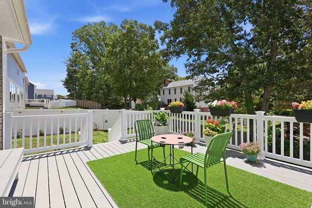 612 PLAINVIEW DR, Fredericksburg, VA 22405