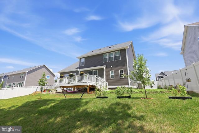 612 PLAINVIEW DR, Fredericksburg, VA 22405