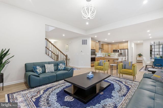 612 PLAINVIEW DR, Fredericksburg, VA 22405