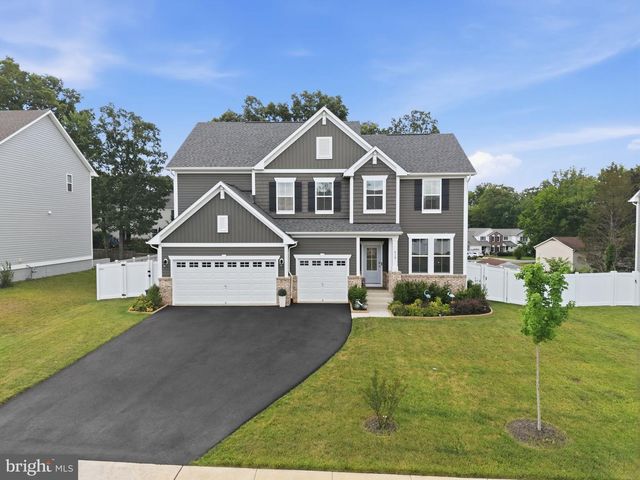 612 PLAINVIEW DR, Fredericksburg, VA 22405