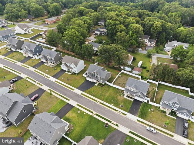 612 PLAINVIEW DR, Fredericksburg, VA 22405