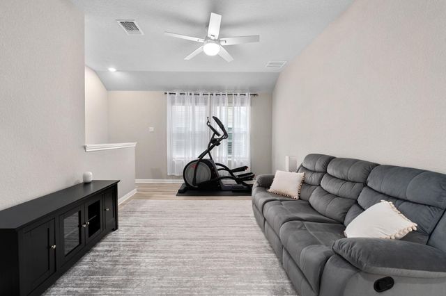 1008 Testoa CV, Hutto, TX 78634