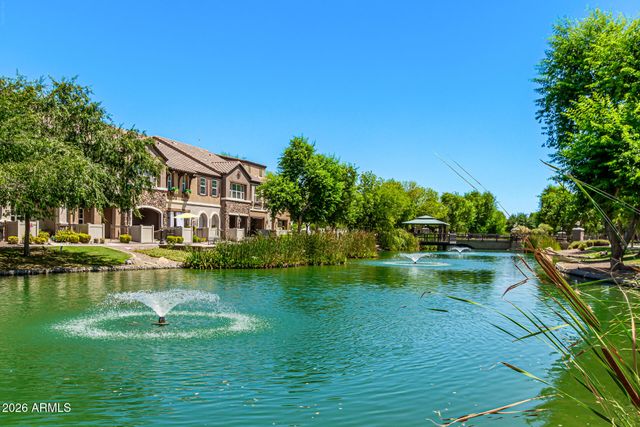 2730 S PEWTER Drive 103, Gilbert, AZ 85295