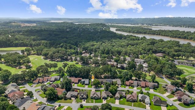 22 Birdie Loop, Maumelle, AR 72113
