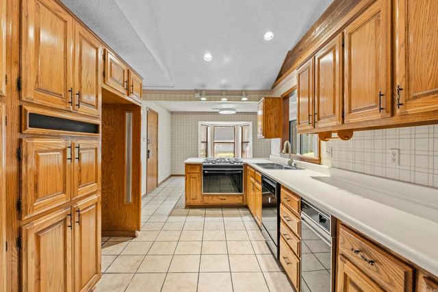 22 Birdie Loop, Maumelle, AR 72113