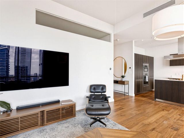 210 Lavaca ST 3110, Austin, TX 78701