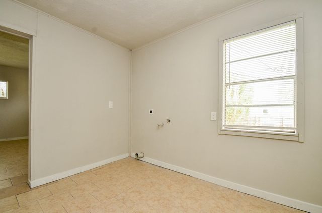 217 Owens Street, Houston, TX 77029