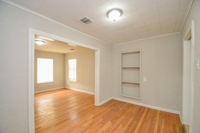 217 Owens Street, Houston, TX 77029
