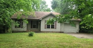 744 Needmore Rd, Clarksville, TN 37040