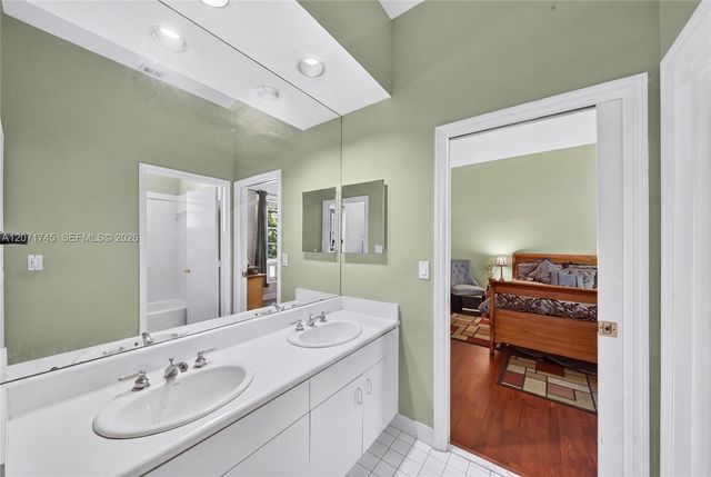 17711 SW 81st Court, Palmetto Bay, FL 33157