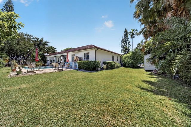 17711 SW 81st Court, Palmetto Bay, FL 33157