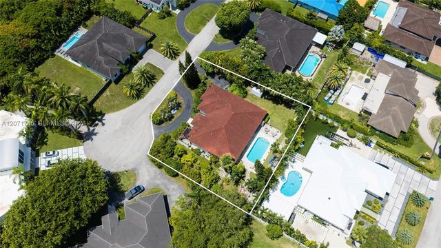 17711 SW 81st Court, Palmetto Bay, FL 33157