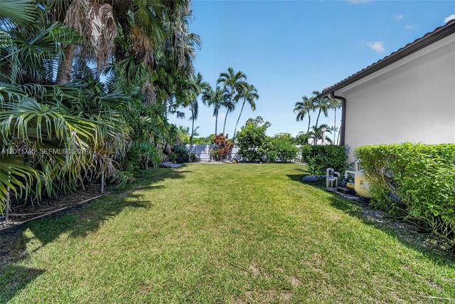 17711 SW 81st Court, Palmetto Bay, FL 33157