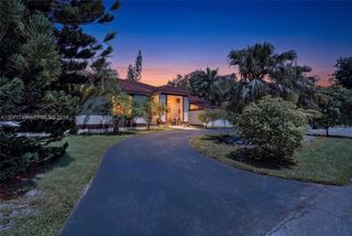 17711 SW 81st Court, Palmetto Bay, FL 33157