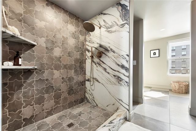 812 Phineas, East Allegheny, PA 15212