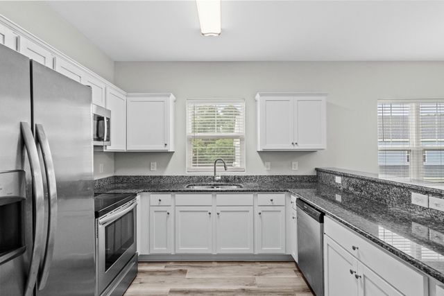 340 Kiskadee Loop Unit M, Conway, SC 29526