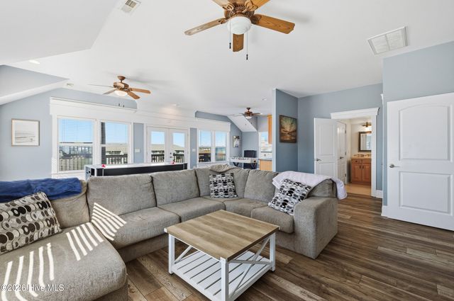 1705 Carolina Beach Avenue N B, Carolina Beach, NC 28428