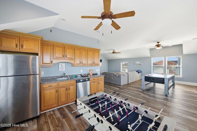 1705 Carolina Beach Avenue N B, Carolina Beach, NC 28428