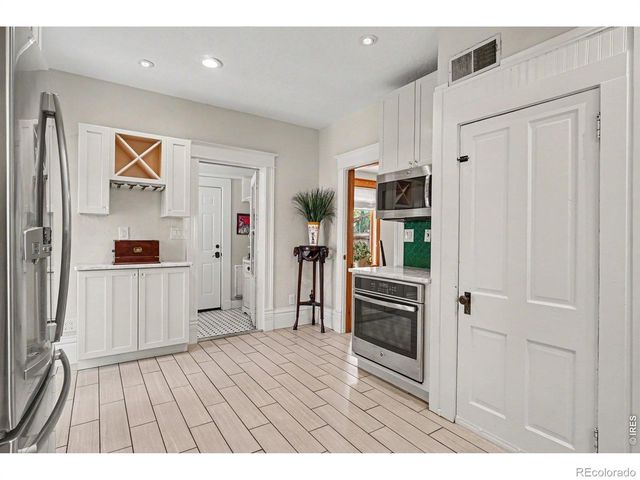545 E 5th Street, Loveland, CO 80537