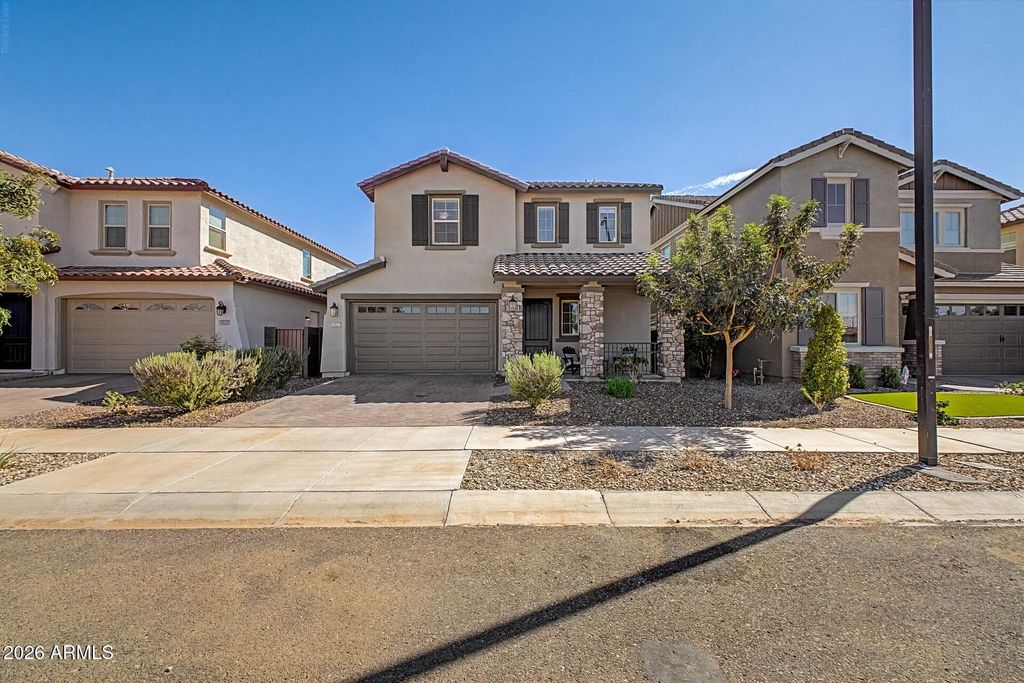 16233 W CIELO GRANDE Avenue, Surprise, AZ 85387 — photo 2