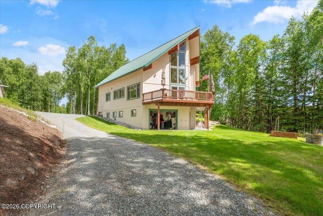5298 S Katie Way, Big Lake, AK 99652