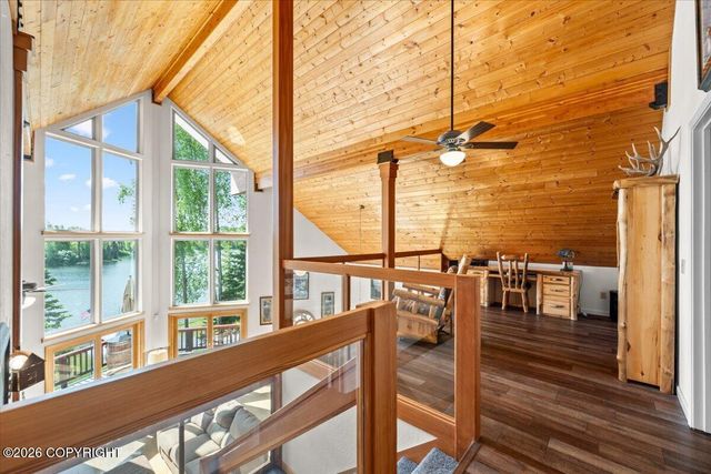 5298 S Katie Way, Big Lake, AK 99652
