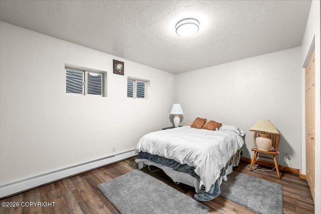 5298 S Katie Way, Big Lake, AK 99652