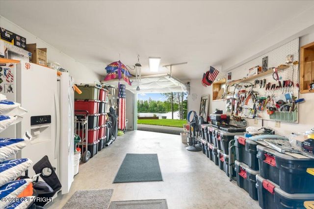 5298 S Katie Way, Big Lake, AK 99652