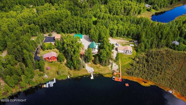 5298 S Katie Way, Big Lake, AK 99652