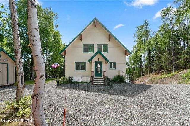 5298 S Katie Way, Big Lake, AK 99652