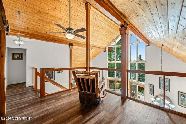 5298 S Katie Way, Big Lake, AK 99652