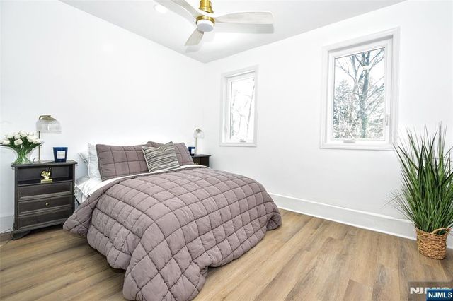 555 Lincoln Avenue, Glen Rock, NJ 07452