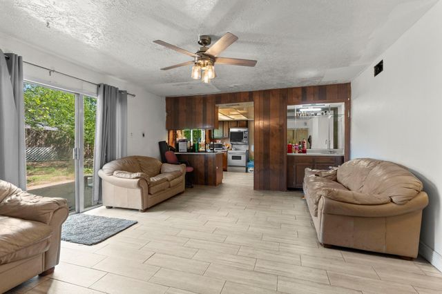 8506 Rivercross Road, Houston, TX 77064