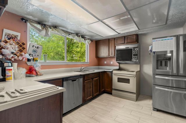 8506 Rivercross Road, Houston, TX 77064