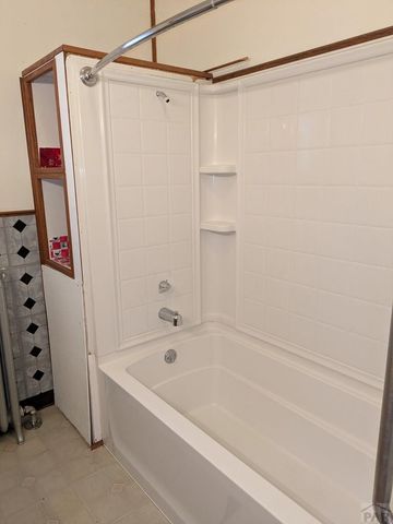 219 E Indiana Ave, Walsenburg, CO 81089