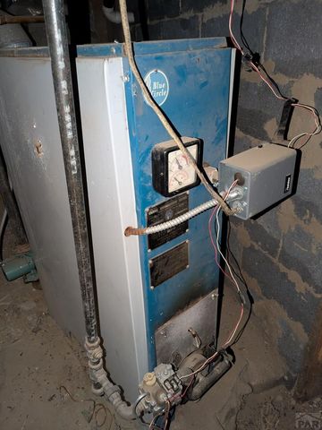 219 E Indiana Ave, Walsenburg, CO 81089