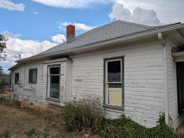 219 E Indiana Ave, Walsenburg, CO 81089