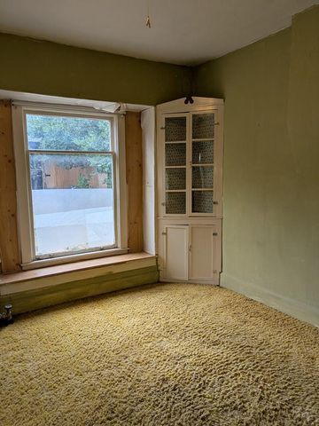 219 E Indiana Ave, Walsenburg, CO 81089