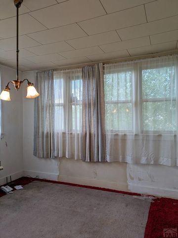 219 E Indiana Ave, Walsenburg, CO 81089