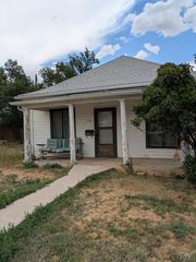 219 E Indiana Ave, Walsenburg, CO 81089
