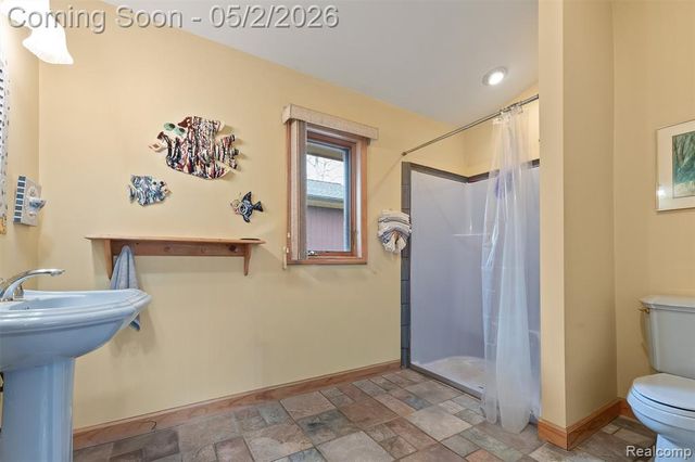 2745 Lari Court, West Bloomfield, MI 48324