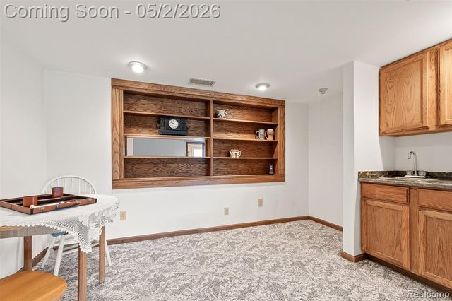 2745 Lari Court, West Bloomfield, MI 48324