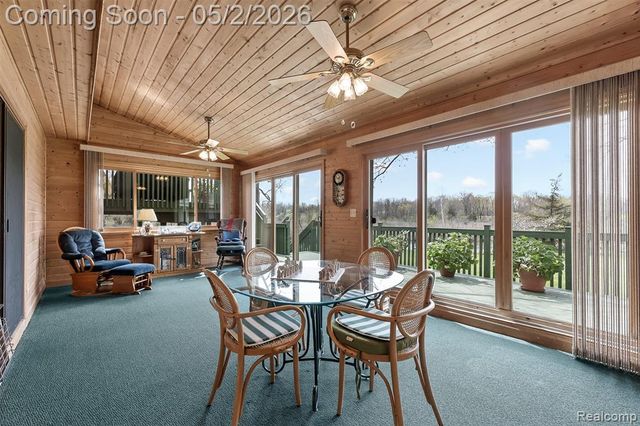 2745 Lari Court, West Bloomfield, MI 48324