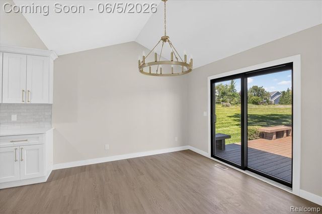 3901 Highlander Way, Ann Arbor, MI 48108